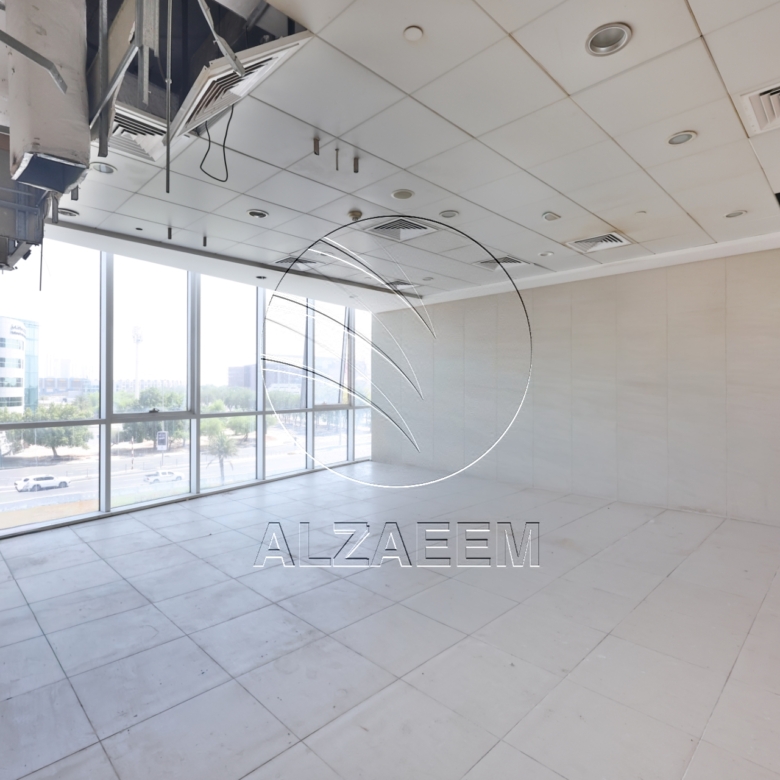 Prime Retail Location | FITTED | High Visibility
