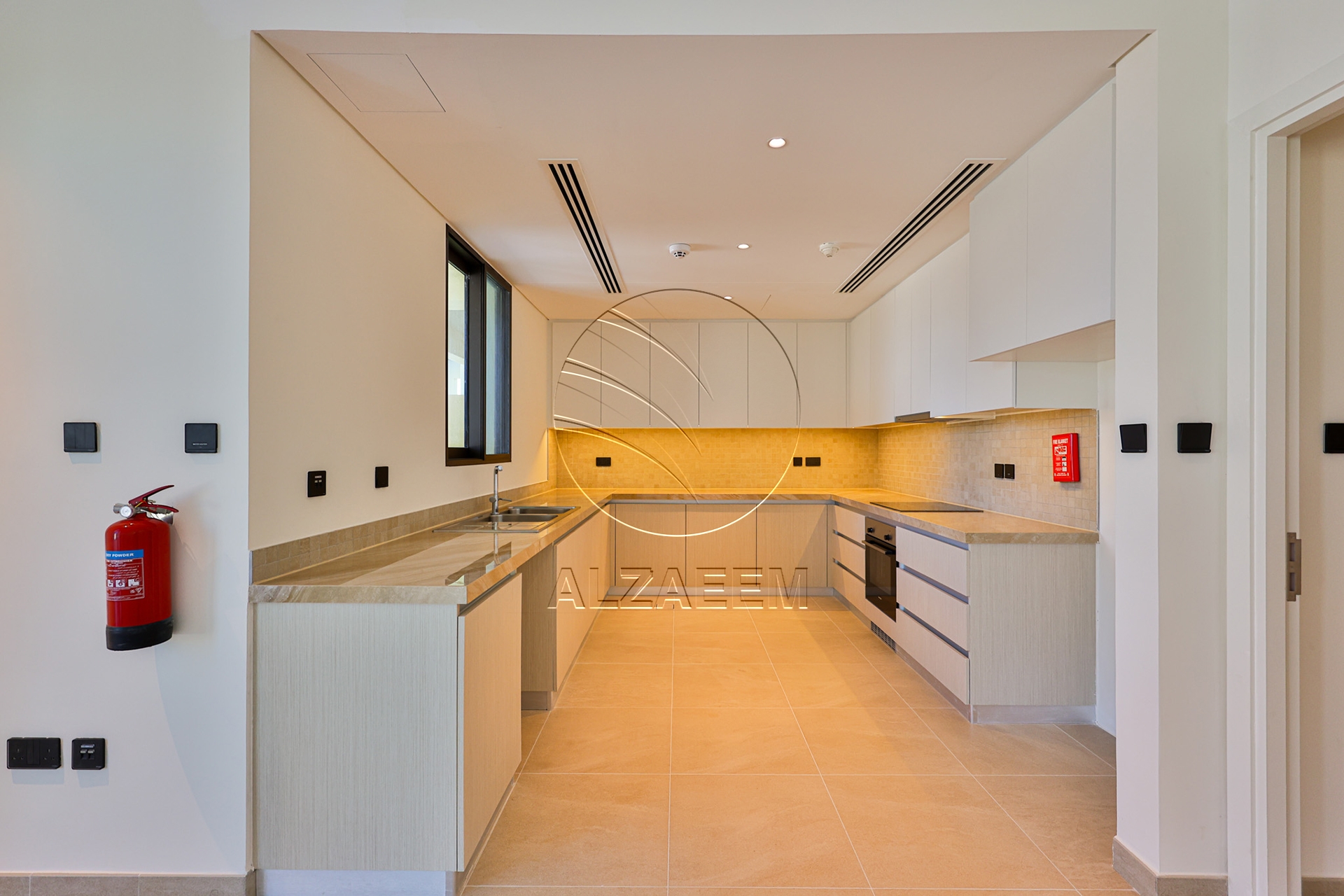 √Single Row End Villa | Steps away from the Park√