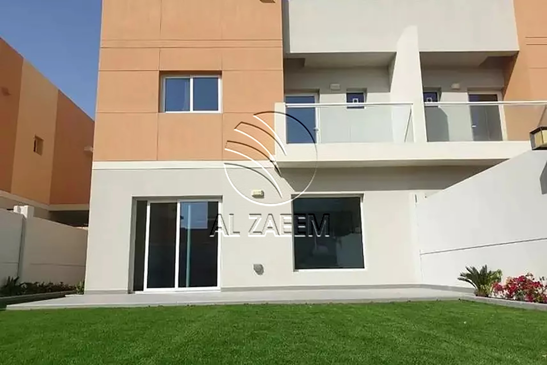 L-Shaped Landscaped Garden | 3BR + Maid