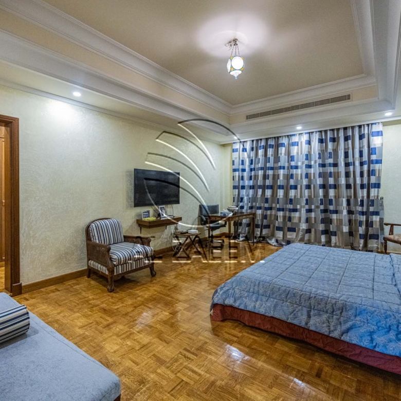 √ Lift | Pool / Gym / Jacuzzi / Sauna / Cinema √