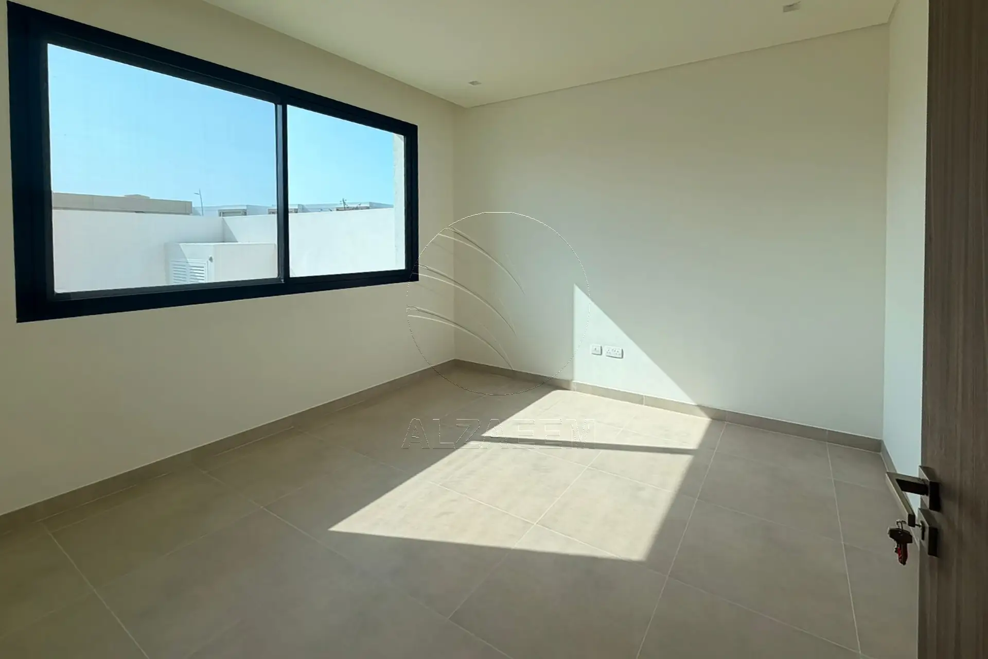 √ Corner 3XS | Rented+Refund | Landscaped √