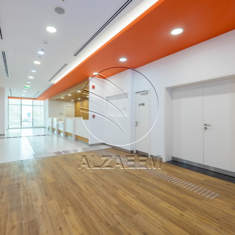 √ Fitted – Spacious Showroom| Ideal Business Location √