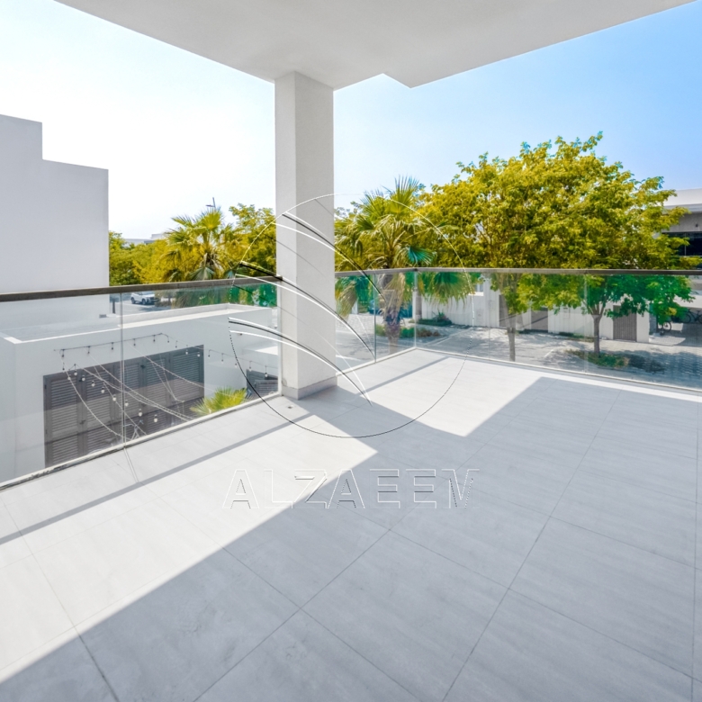 √ Stand Alone 4SB Villa 2nd Row from Golf Course √
