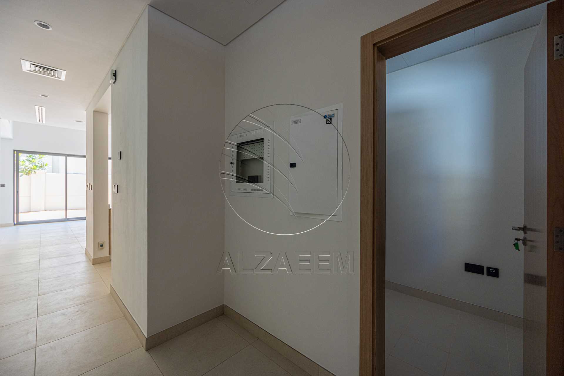 HOT! 2BR TH | Premium Location | Ideal Home