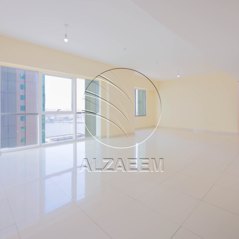√HOT DEAL! 2BR Mid- Level| VACANT | SEA View√