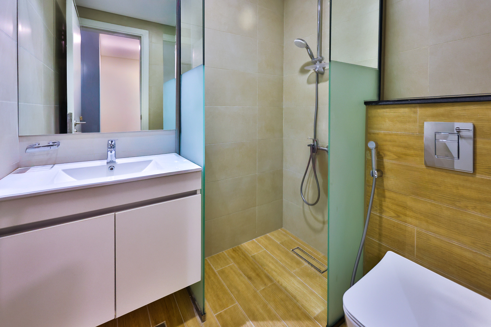 Furnished | 3BR TH | Big Layout | Vacant