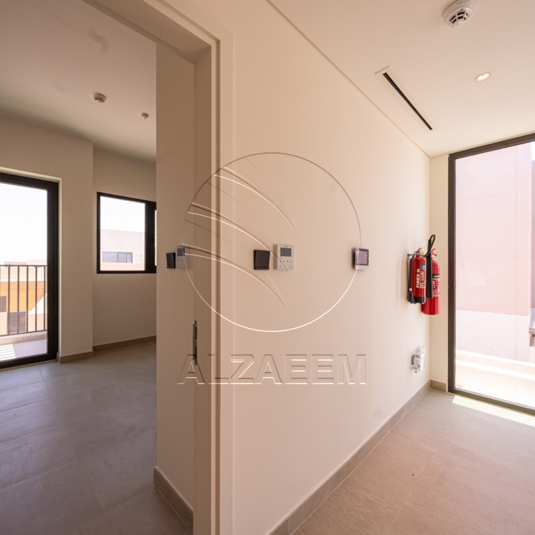 √EXCLUSIVE! | Spacious Plot! Prime Location√