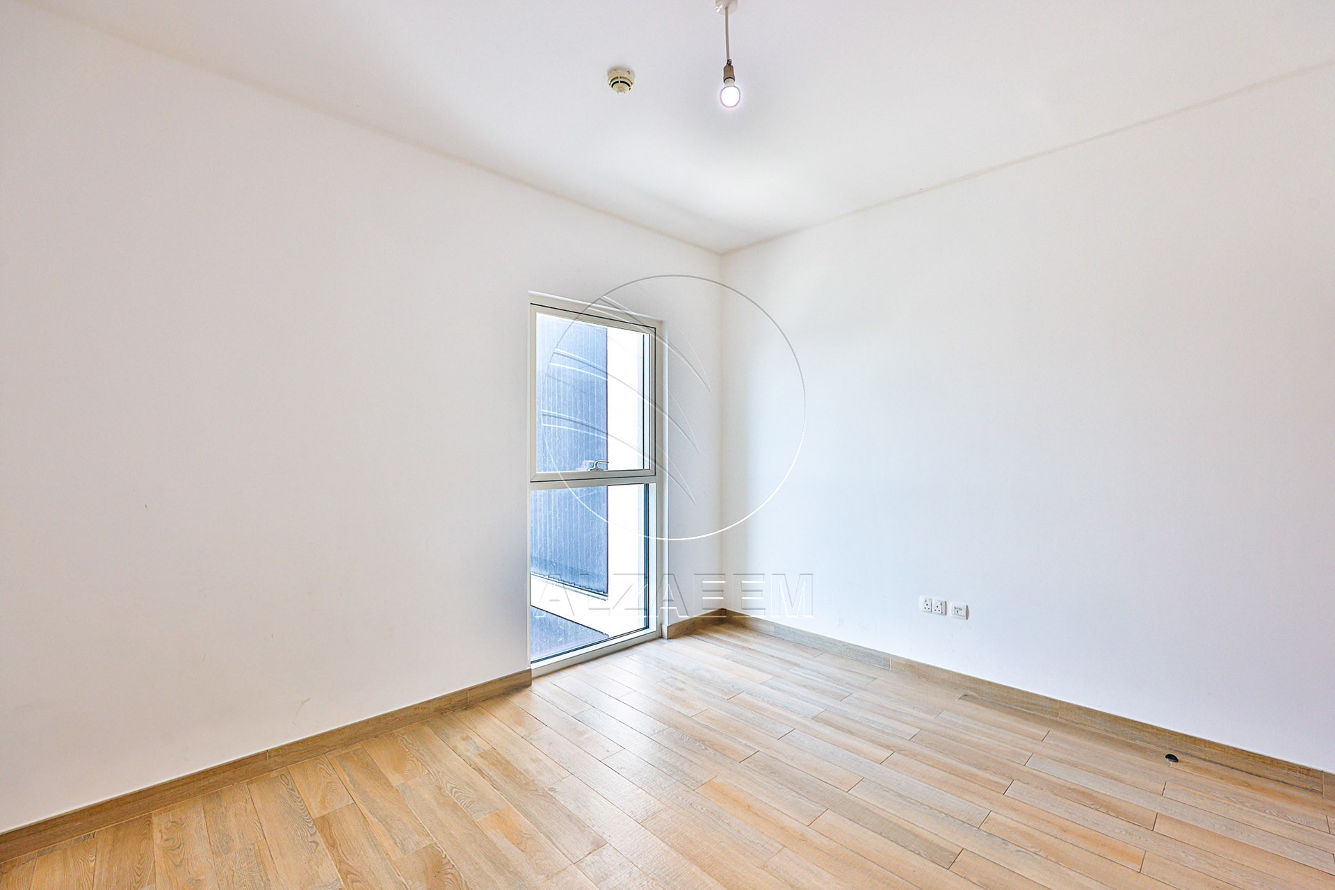 Mid Level |Good offer | Prime Location | Nice View