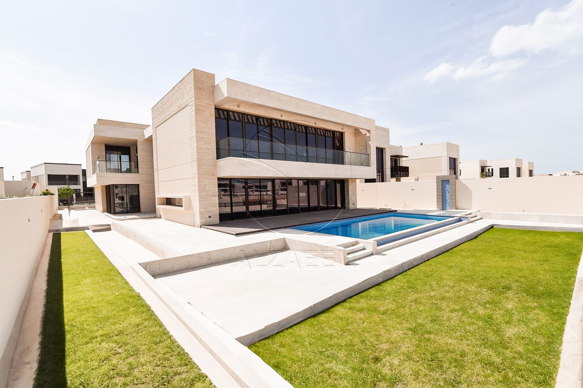√ Landscaped Area | 6 Masters | Modern Finishing √