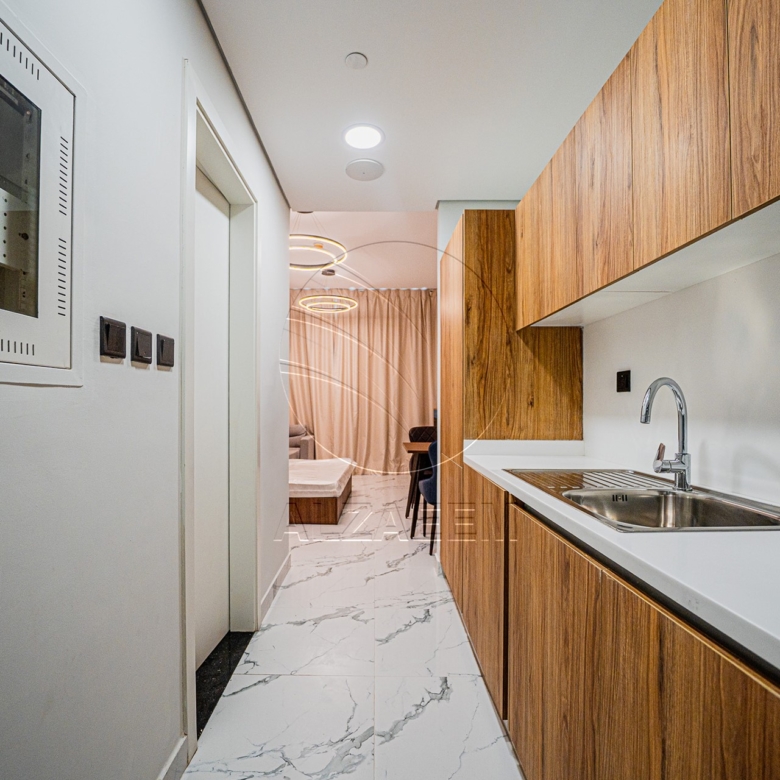 Furnished | Flexible Payment Term | VACANT