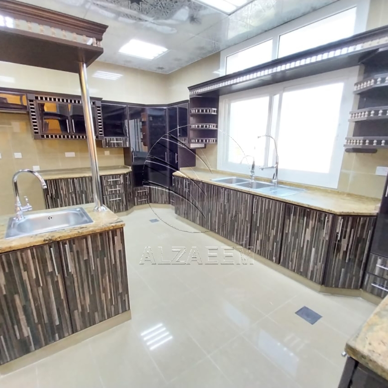 √ Corner Villa | 100×200 Plot | Covered Parking √