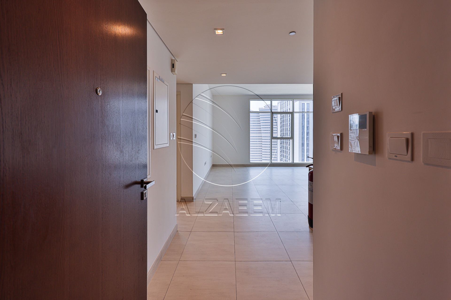 Vacant CORNER 3BR+Maid | Sea View | Higher Level