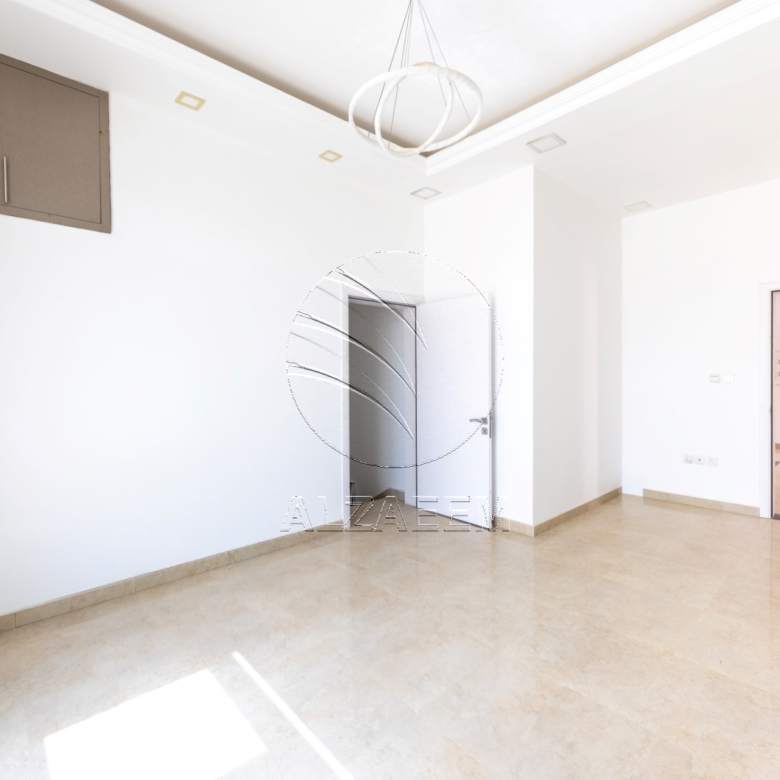 √9BR Multiple Approved Uses | Residential Allowed√
