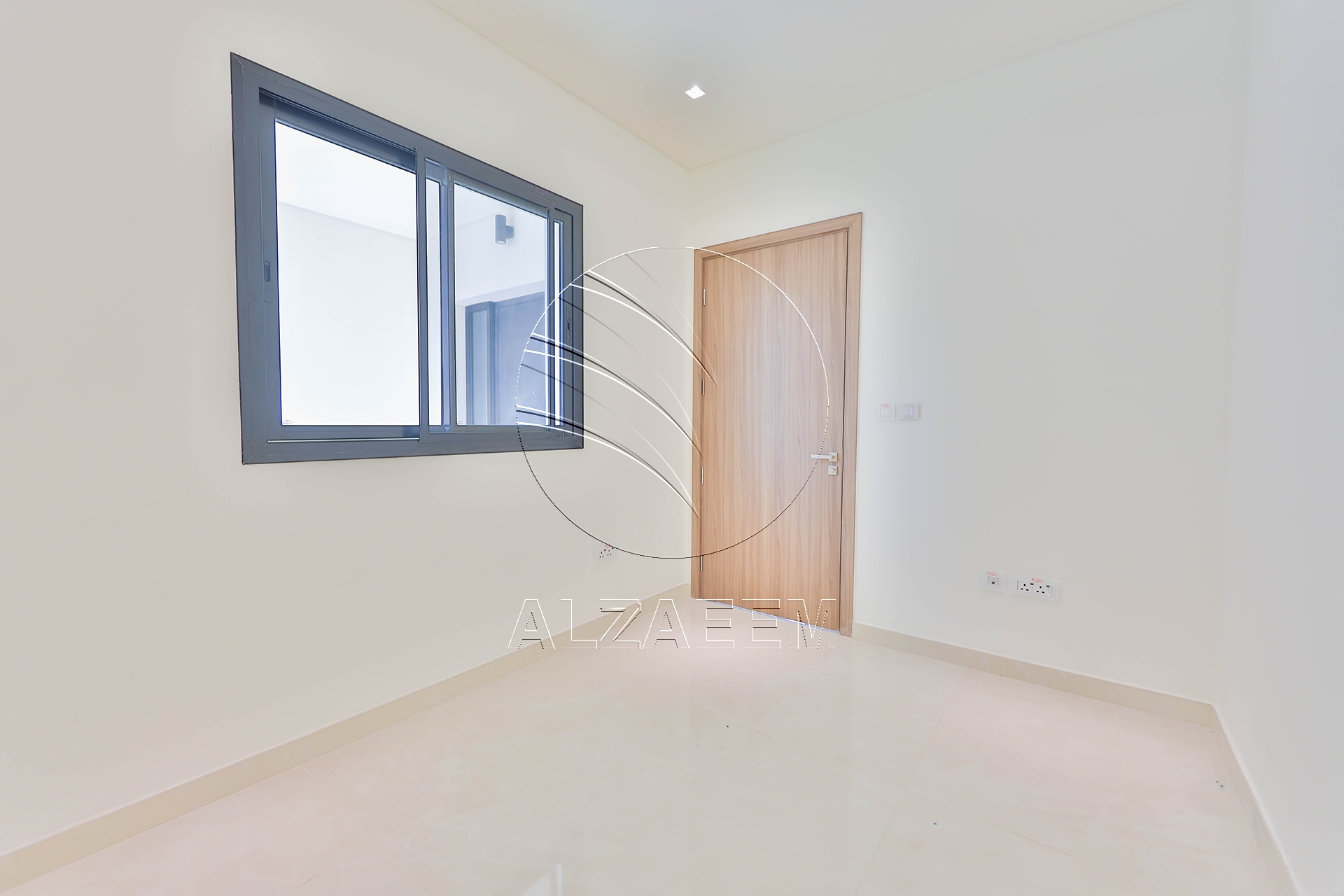 √ Single Row Villa | Golf Course View | VACANT √