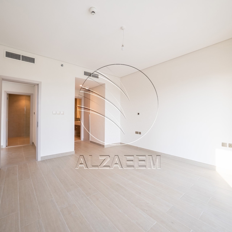√ RARE 2BR+M Duplex | Direct Golf Course View √