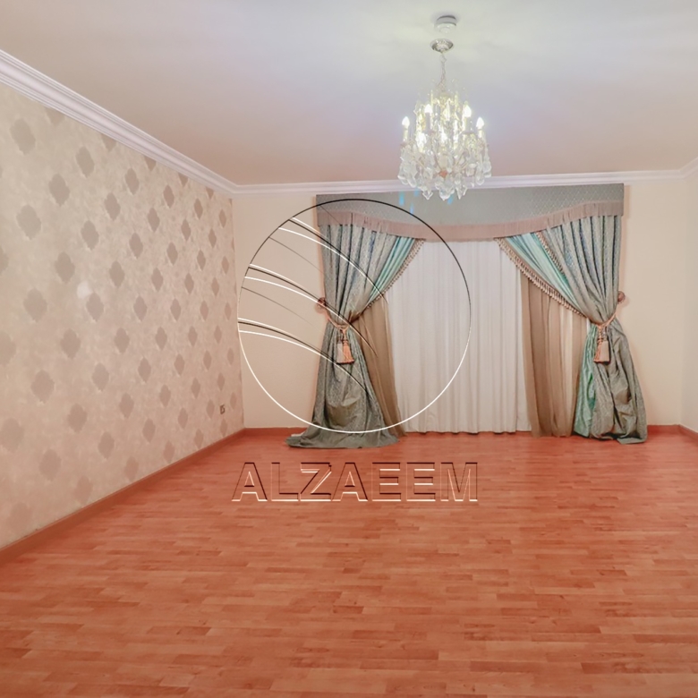 √Corner Villa | 7 Master | Majlis | 2 Kitchen√
