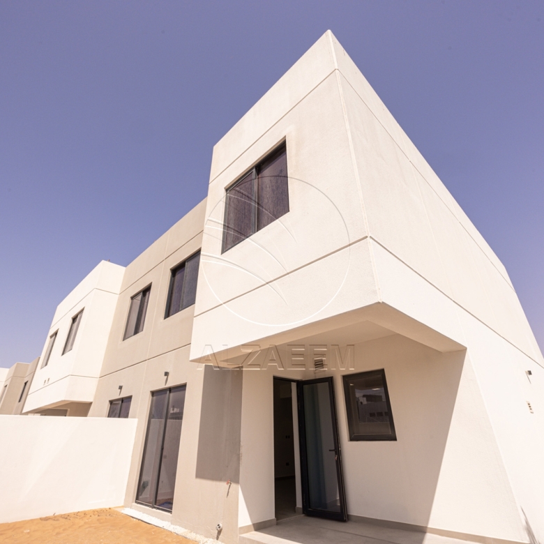 √ EXCLUSIVE |CORNER | Vacant| Spacious Plot √