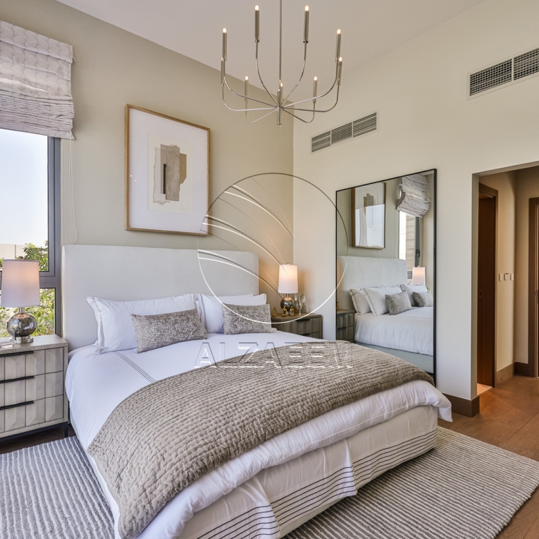√ Luxurious Sky Waterfront Villa with Sunset View√
