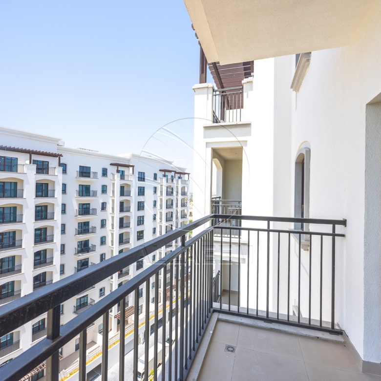 VACANT | 2 Balconies | Higher Level