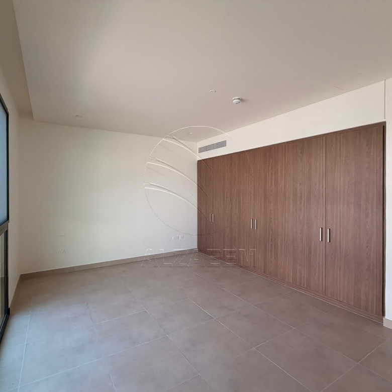 √ Near Community | Type 3Y | Move-in Ready √