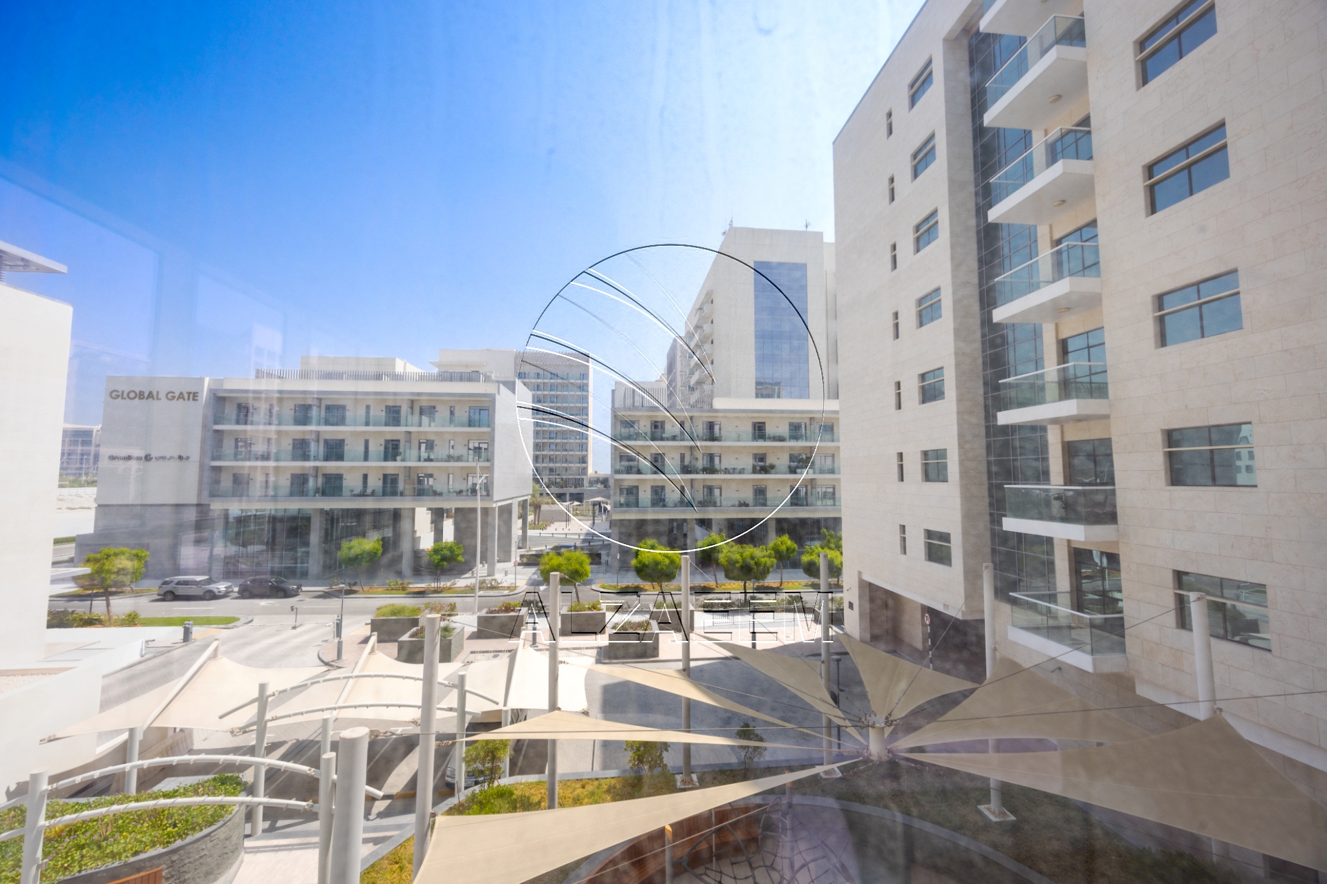 RETAIL SHOP| Big Size 212.55 SQM| Vacant