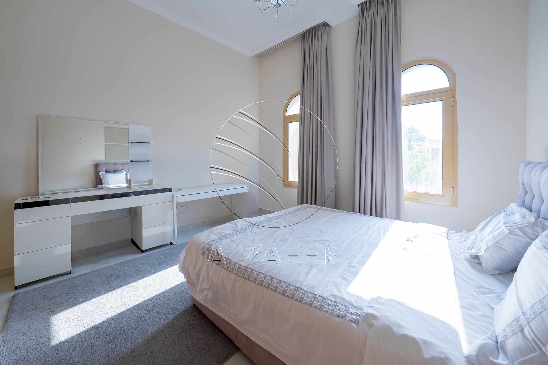 Single Row | Upgraded 5BR Villa | Pool and Garden