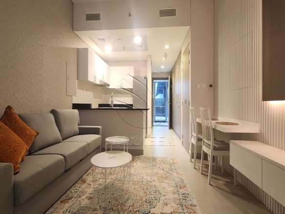 √ Furnished | Facing the Garden | 2 Payments √