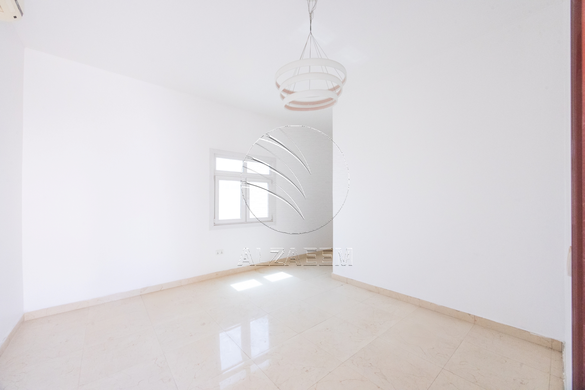 √9BR Multiple Approved Uses | Residential Allowed√