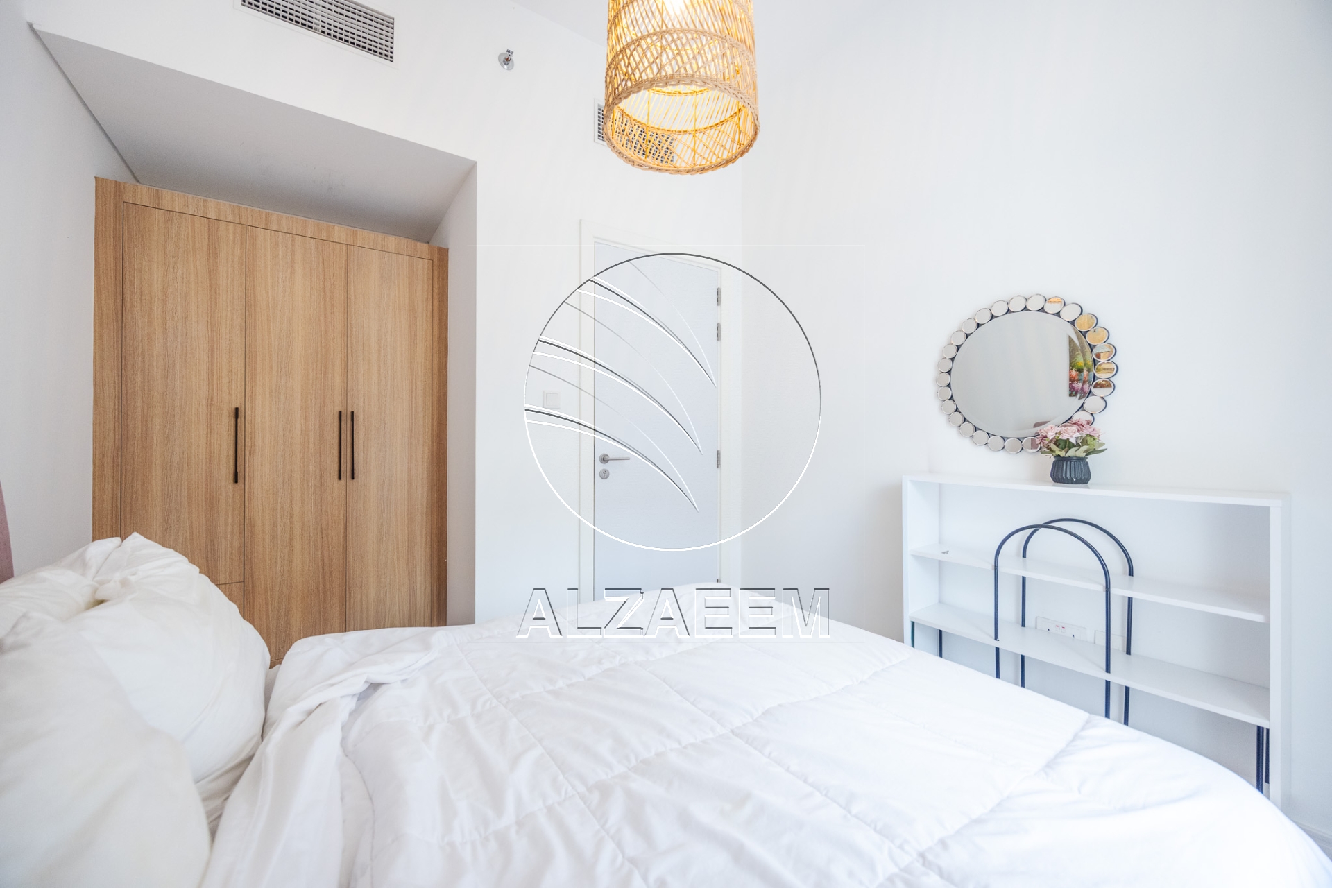 √ Fully Furnished | 3 Payments | Move-in Ready √
