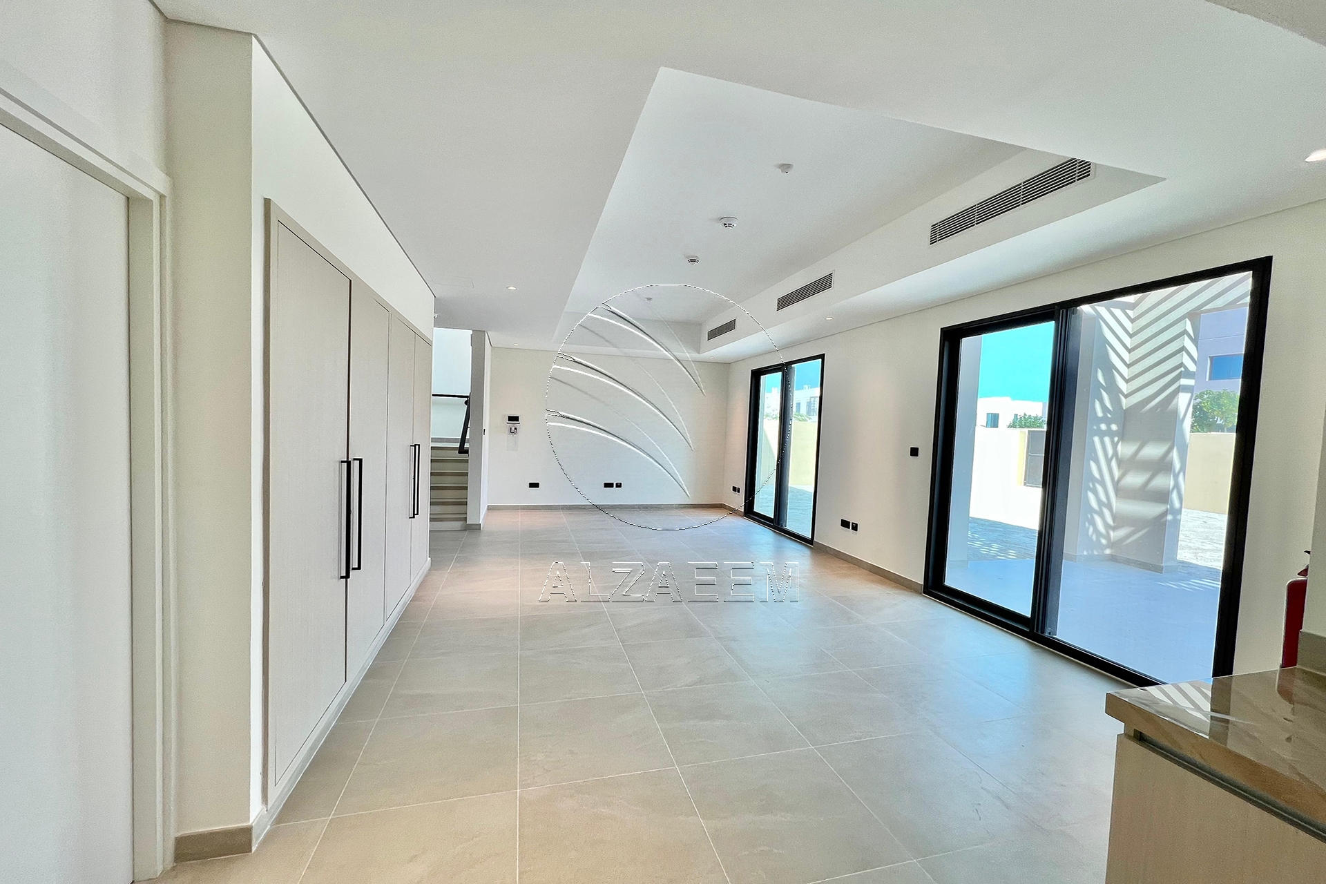 √UPCOMING! End Unit | Big Plot | Prime Location√