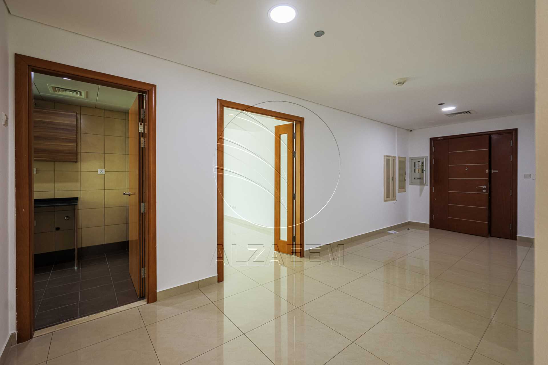 √Stunning Sea Views | Prime Location |VACANT! √