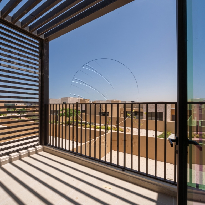 √EXCLUSIVE! | Spacious Plot! Prime Location√