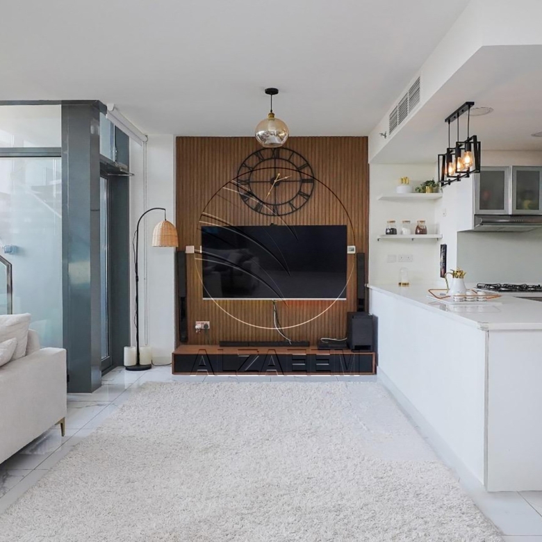√ Private Jacuzzi | VACANT | Duplex √