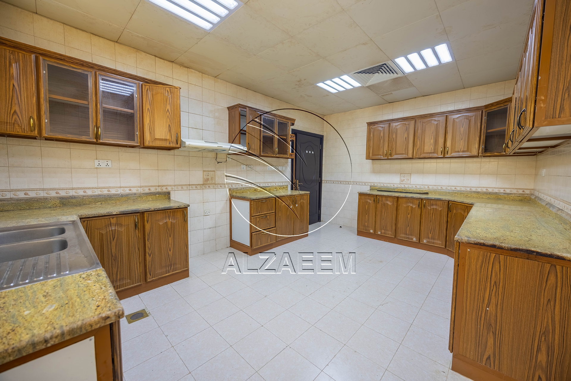 Move-in Ready | Exclusive | Villa in a Compound