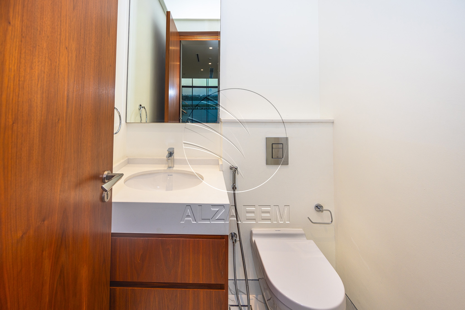 √Standard SR TH -Modified | Extended Living Room√