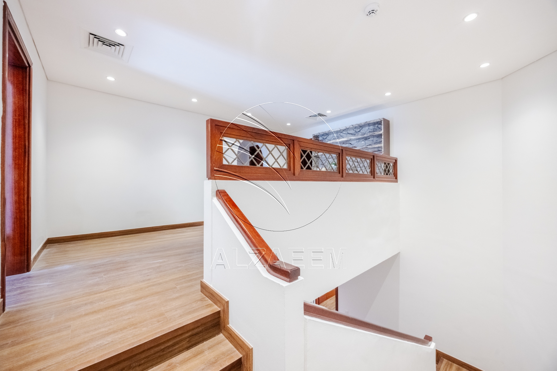 √ VACANT | Prime Location | Spacious 4BR Villa √