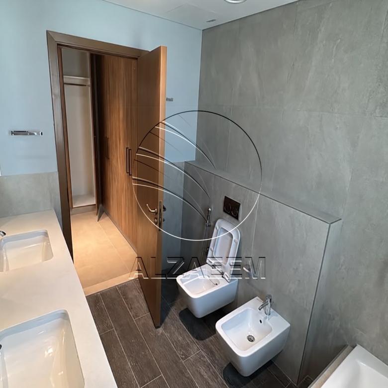 √ Brand New End Villa in TOLEDO | PRIME Location √