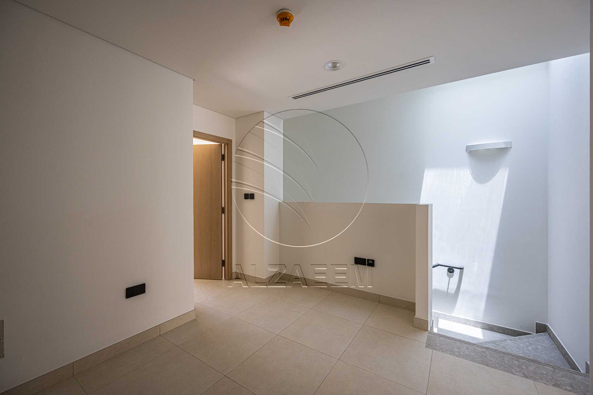 HOT! 2BR TH | Premium Location | Ideal Home