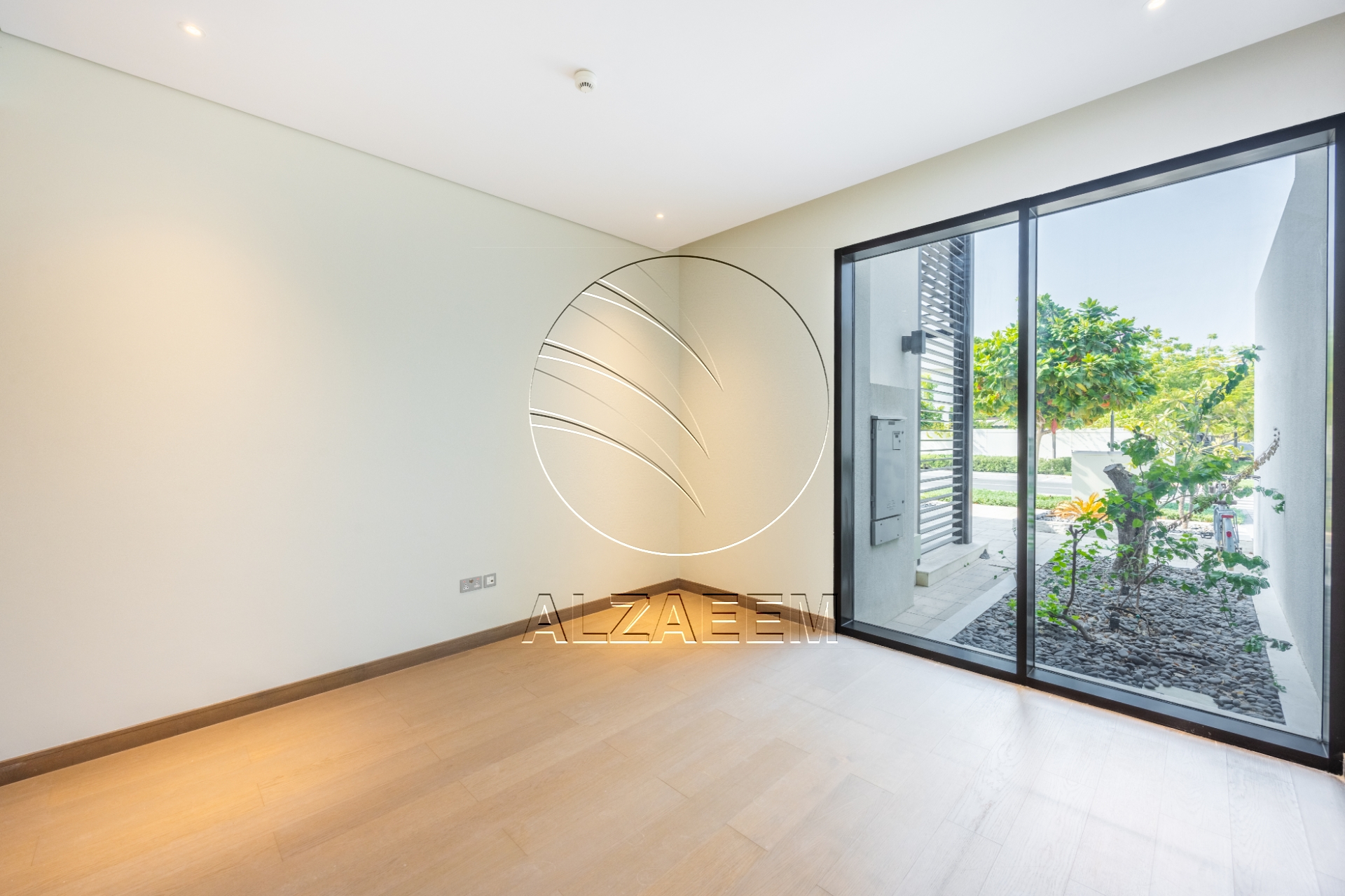 Premium Location | High Ceiling Villa | AL GHAF