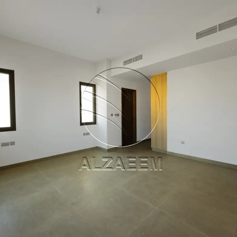 √Single Row Villa| Corner| 3 Payments√