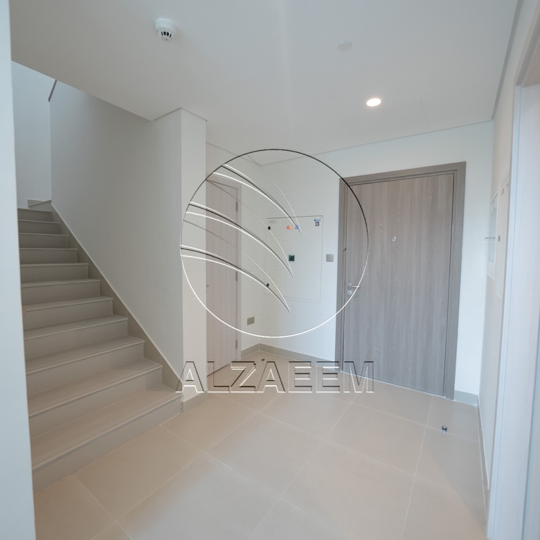 √ RARE 2BR+M Duplex | Direct Golf Course View √