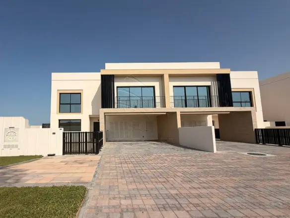 √ Corner 3XS | Rented+Refund | Landscaped √