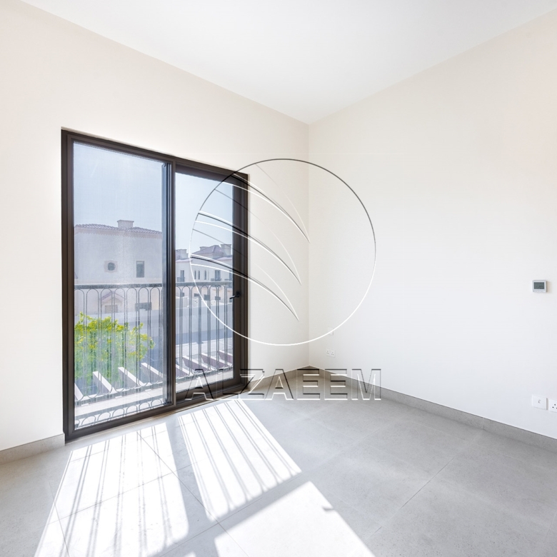 √ Move-in Ready | Brand New | Prime Location √