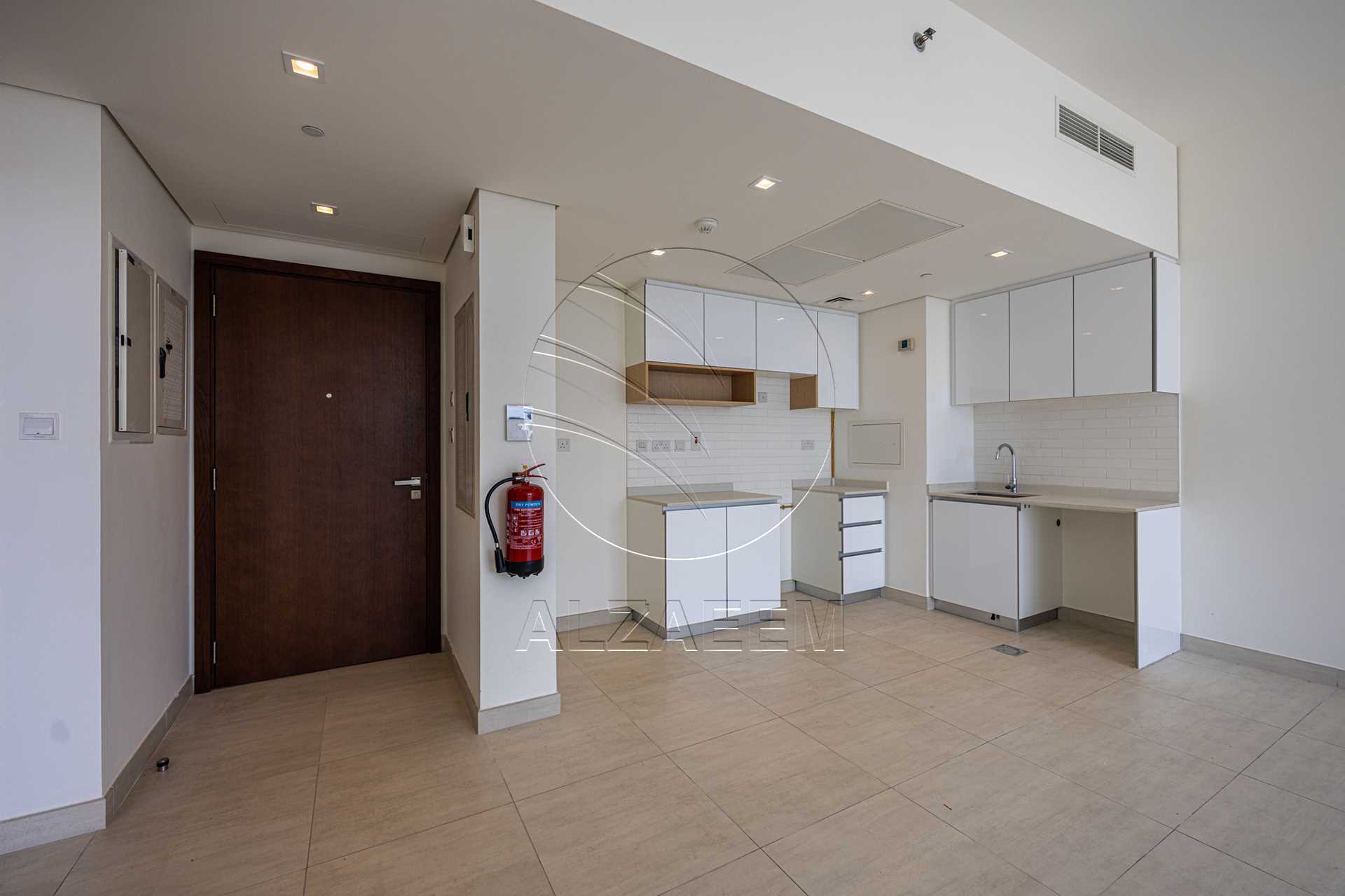 HOT DEAL! Vacant | High Level | Sea View