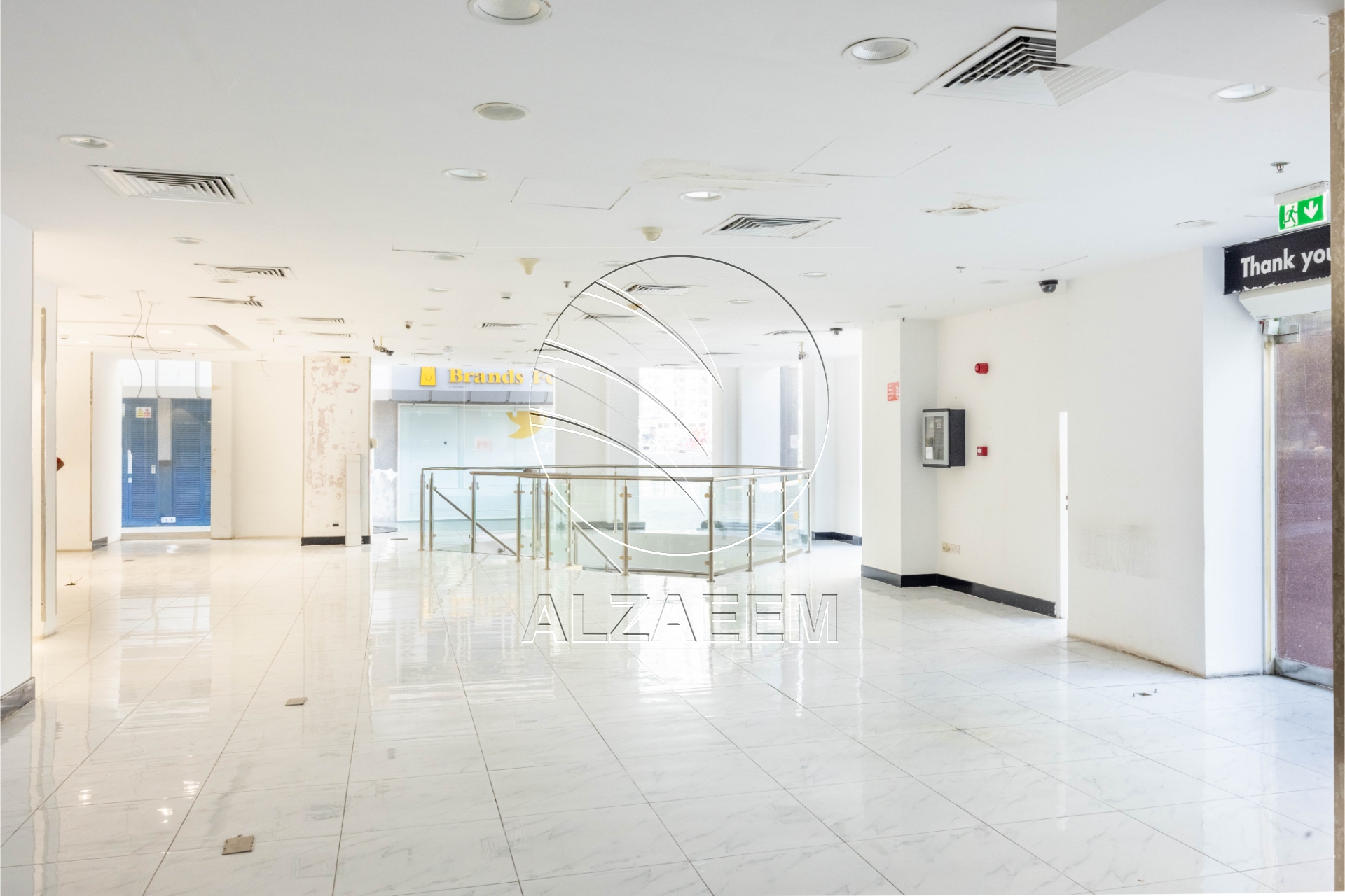 √SHOWROOM | Ideal Space for Retail Business√