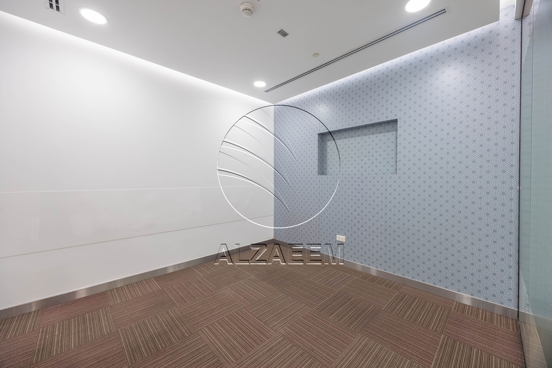 √ Fitted – Spacious Showroom| Ideal Business Location √