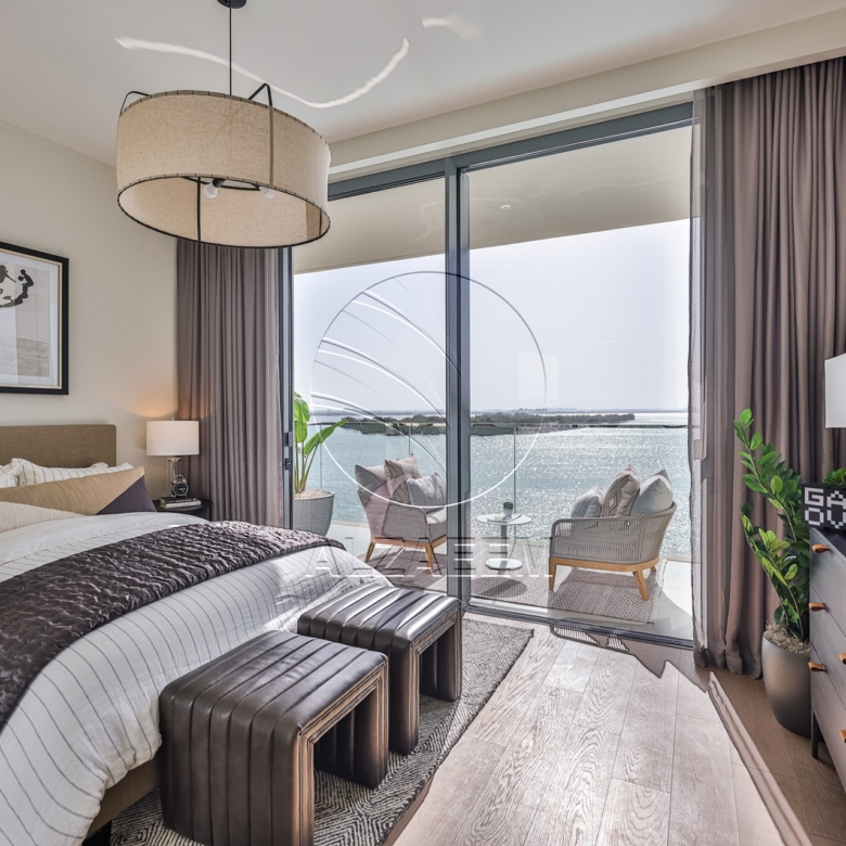 √ Luxurious Sky Waterfront Villa with Sunset View√
