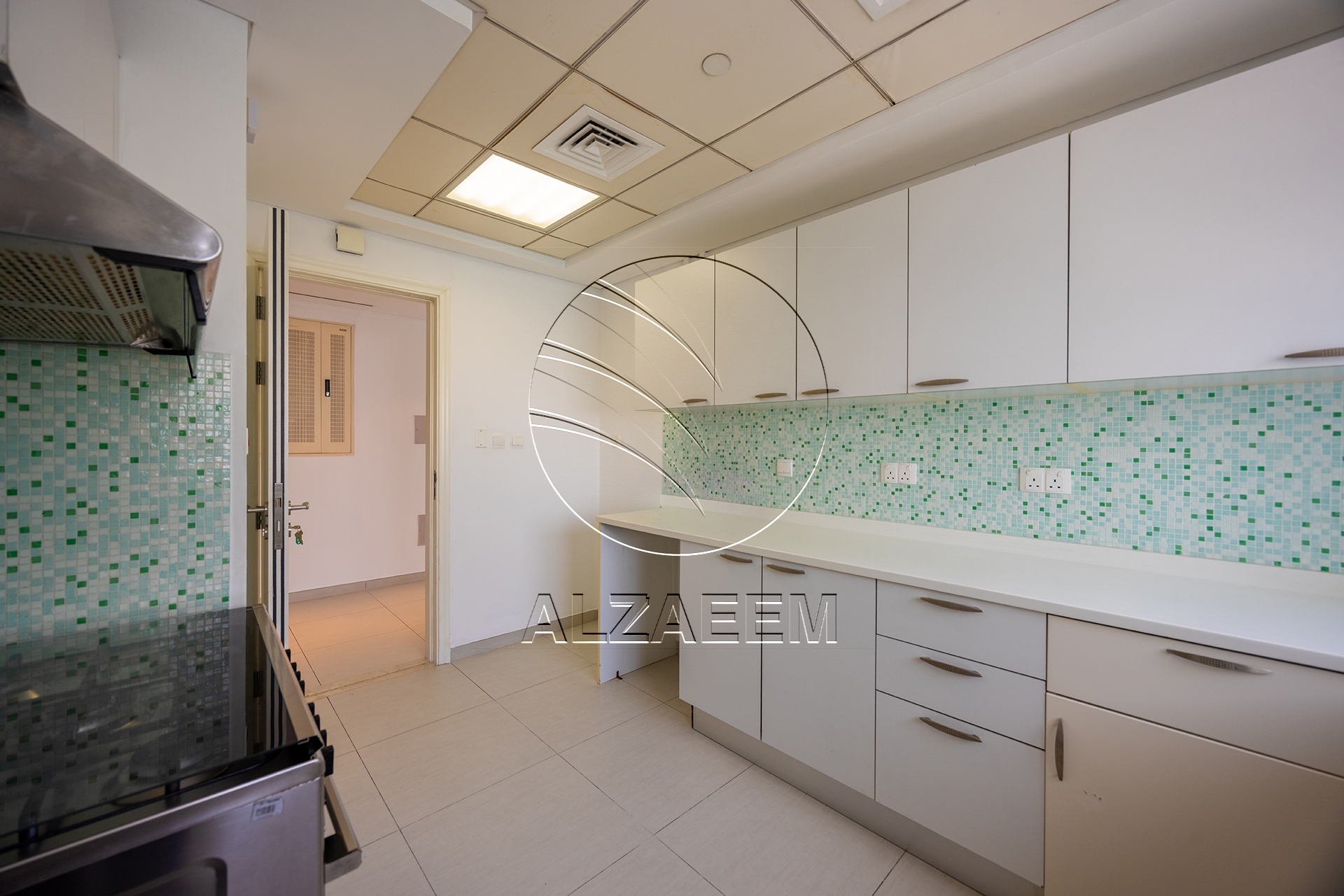 √Hot Deal! VACANT| Higher Floor | Sea View√