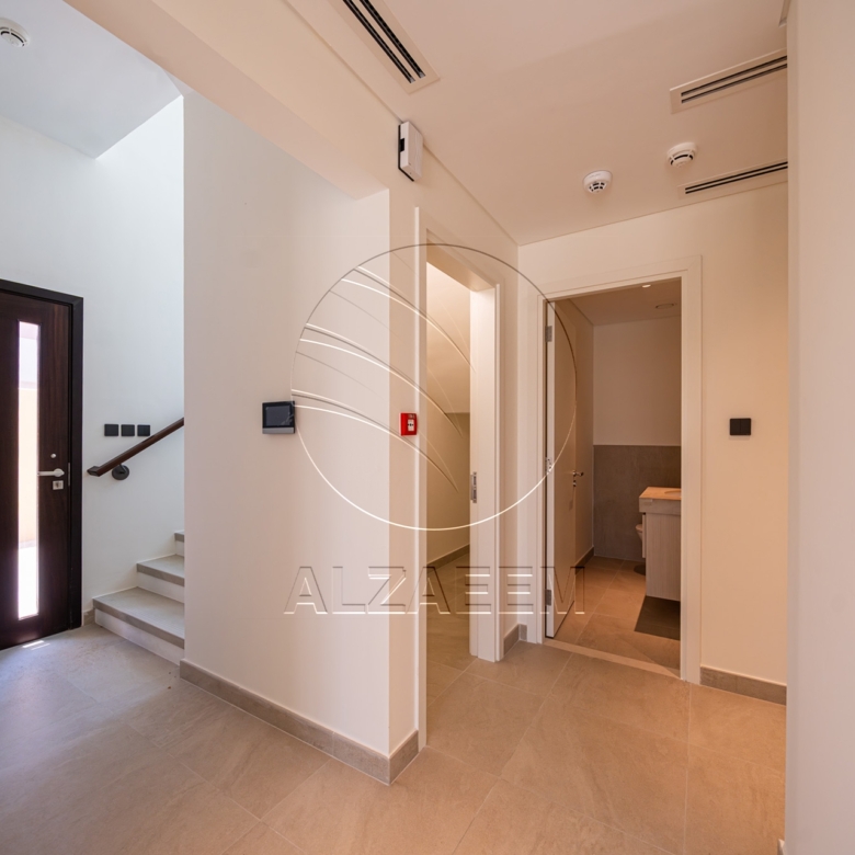 √EXCLUSIVE! | Spacious Plot! Prime Location√
