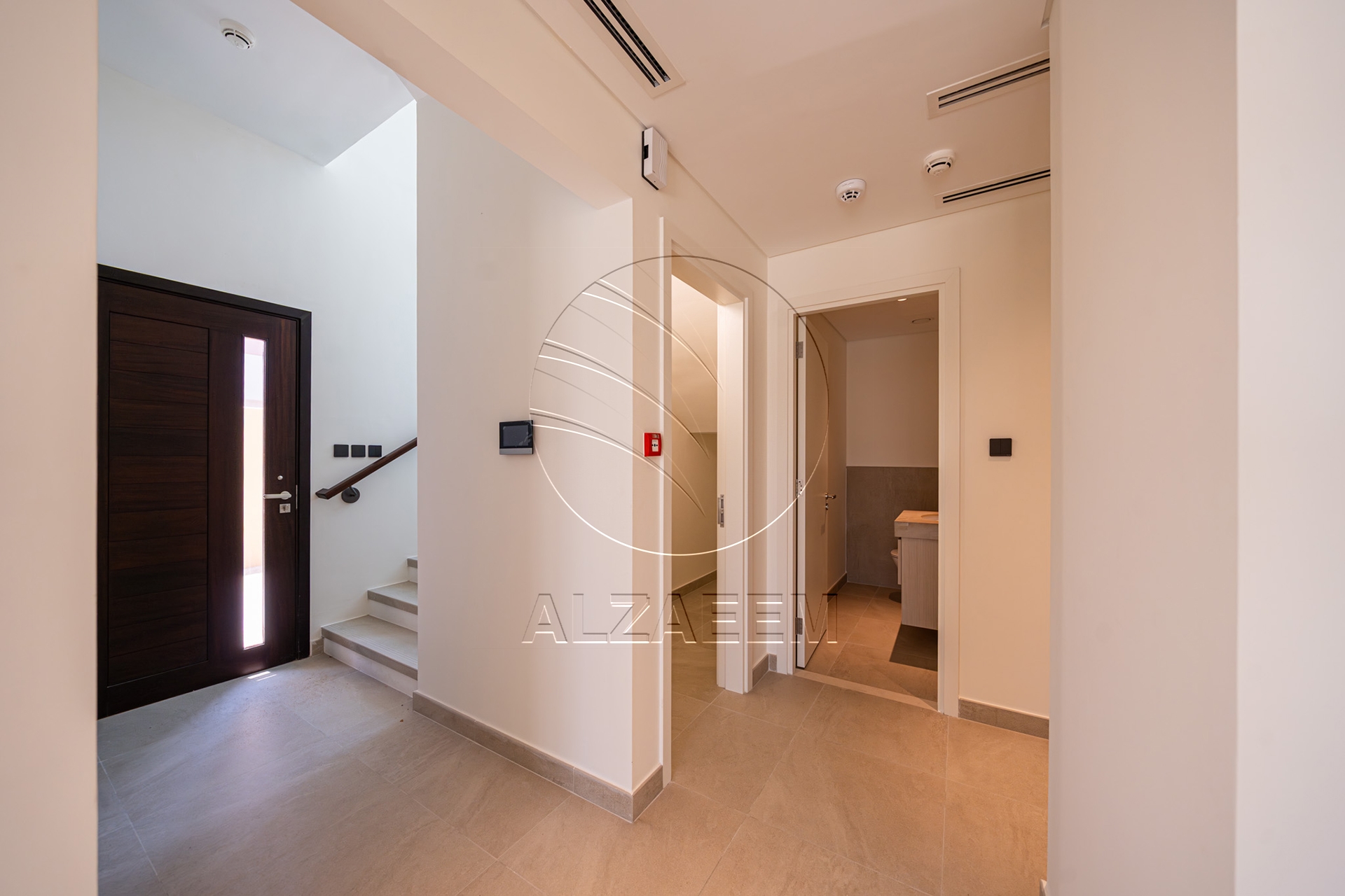 √EXCLUSIVE! | Spacious Plot! Prime Location√